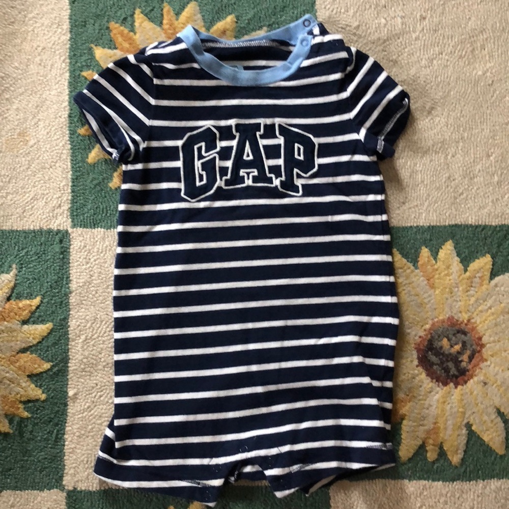 Gap bodysuit